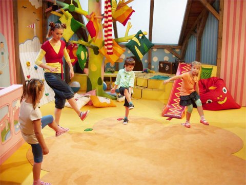 Hýbánky - návrh studia